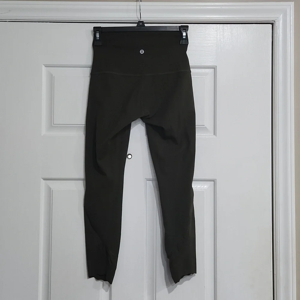 Lululemon Wunder Under High-Rise Crop 23